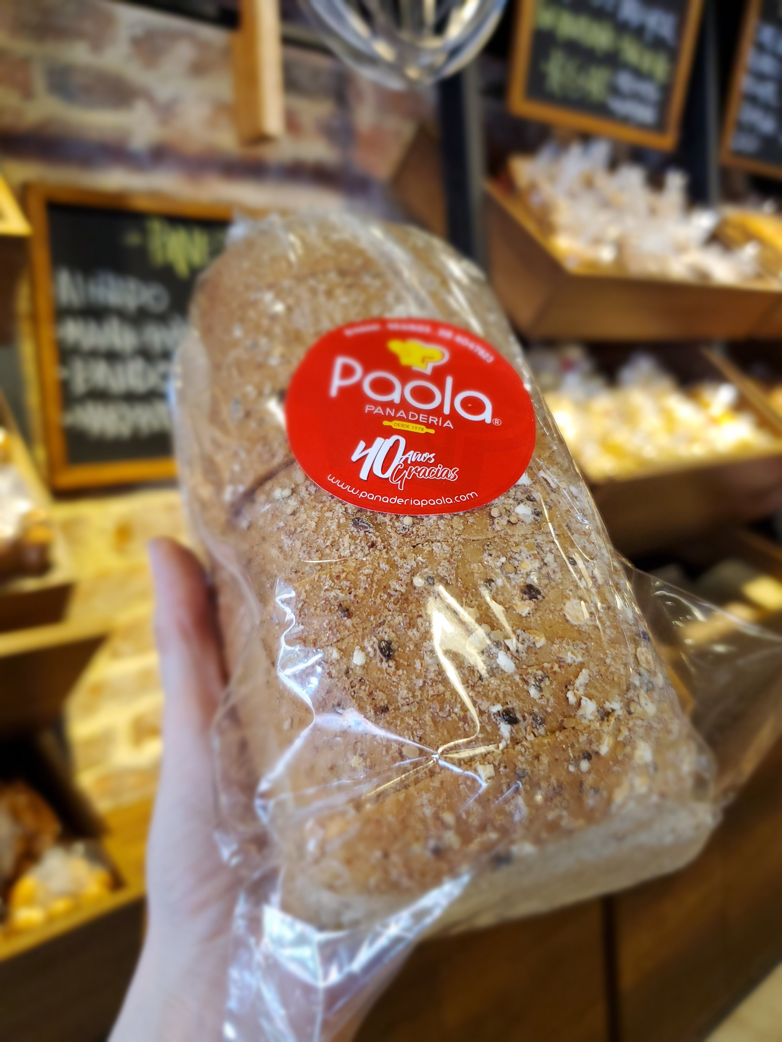 Pan 8 Granos