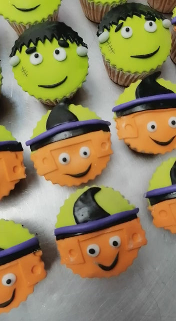 Cargar vídeo: Cupcakes Halloween